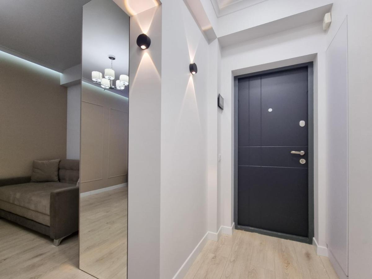 Botanica, 1 Bedroom Apartment With Living Chişinău Extérieur photo