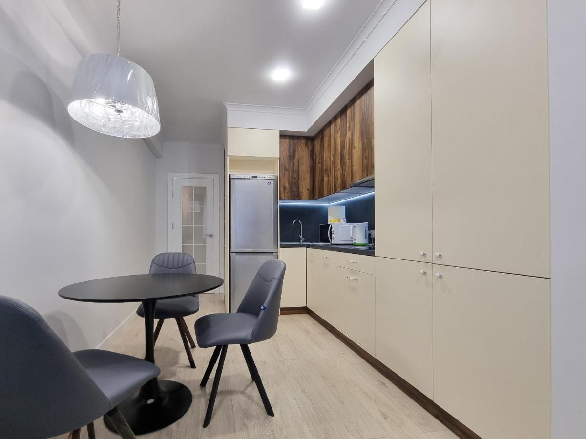 Botanica, 1 Bedroom Apartment With Living Chişinău Extérieur photo